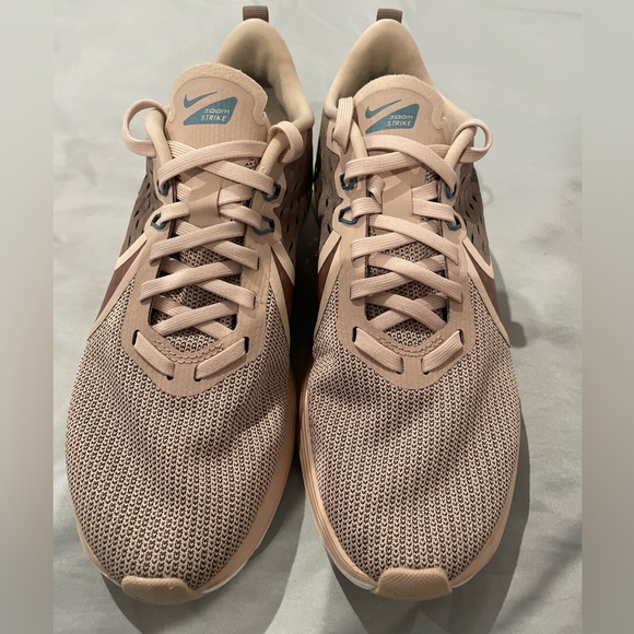 Womens Nike zoom running shoes - Picture 2 of 6